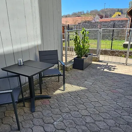 아파트 Elodia Luxus Apartment, Wlan, Terrasse, Kueche, Handtuecher 하이덴하임안데어브렌츠