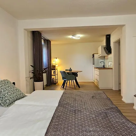 Elodia Luxus Apartment, Wlan, Terrasse, Kueche, Handtuecher 아파트 *